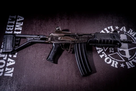 Samonabíjecí puška IMI Galil MAR "Micro Assault Rifle"