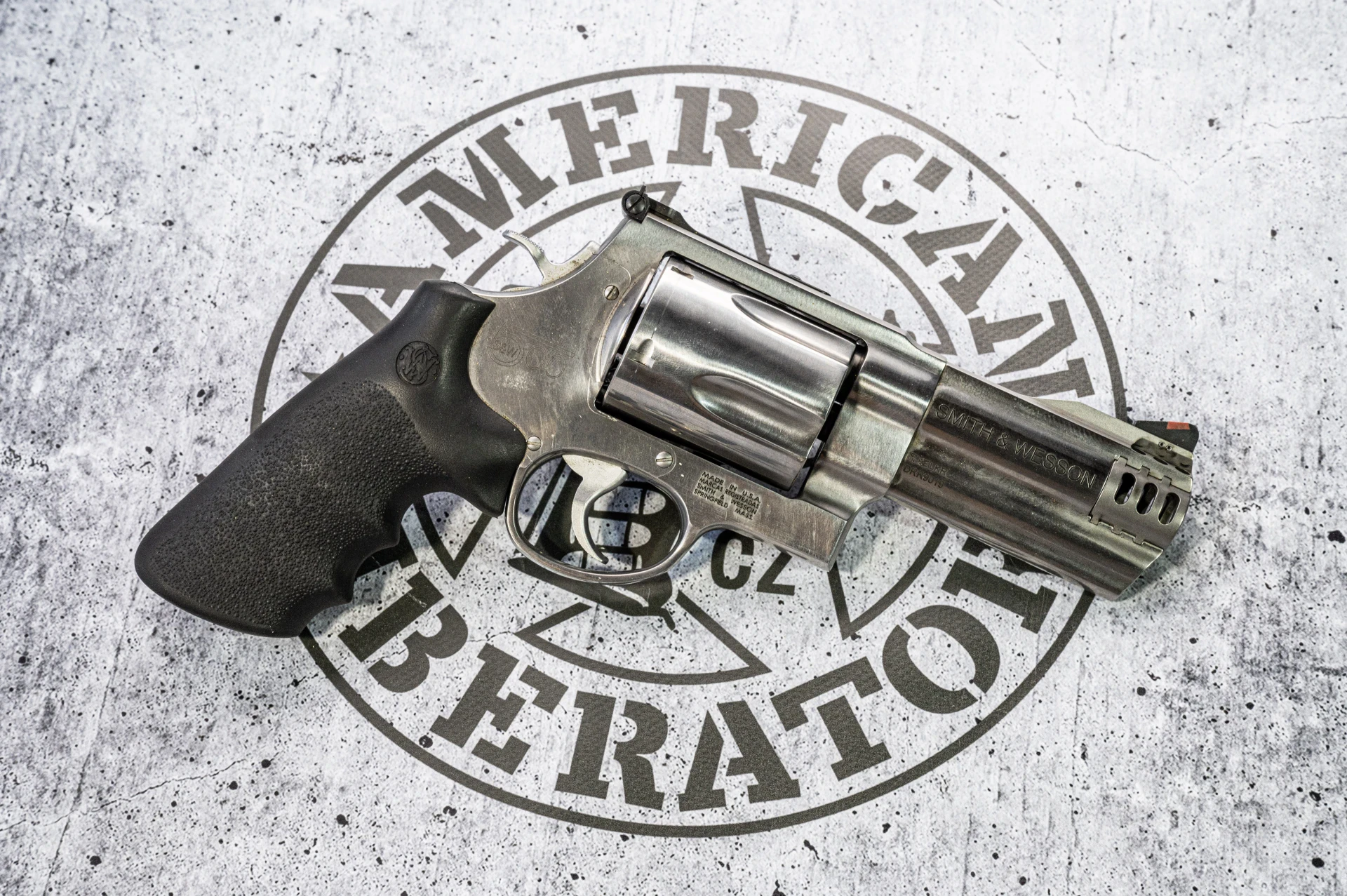 Revolver Smith & Wesson 500 4"