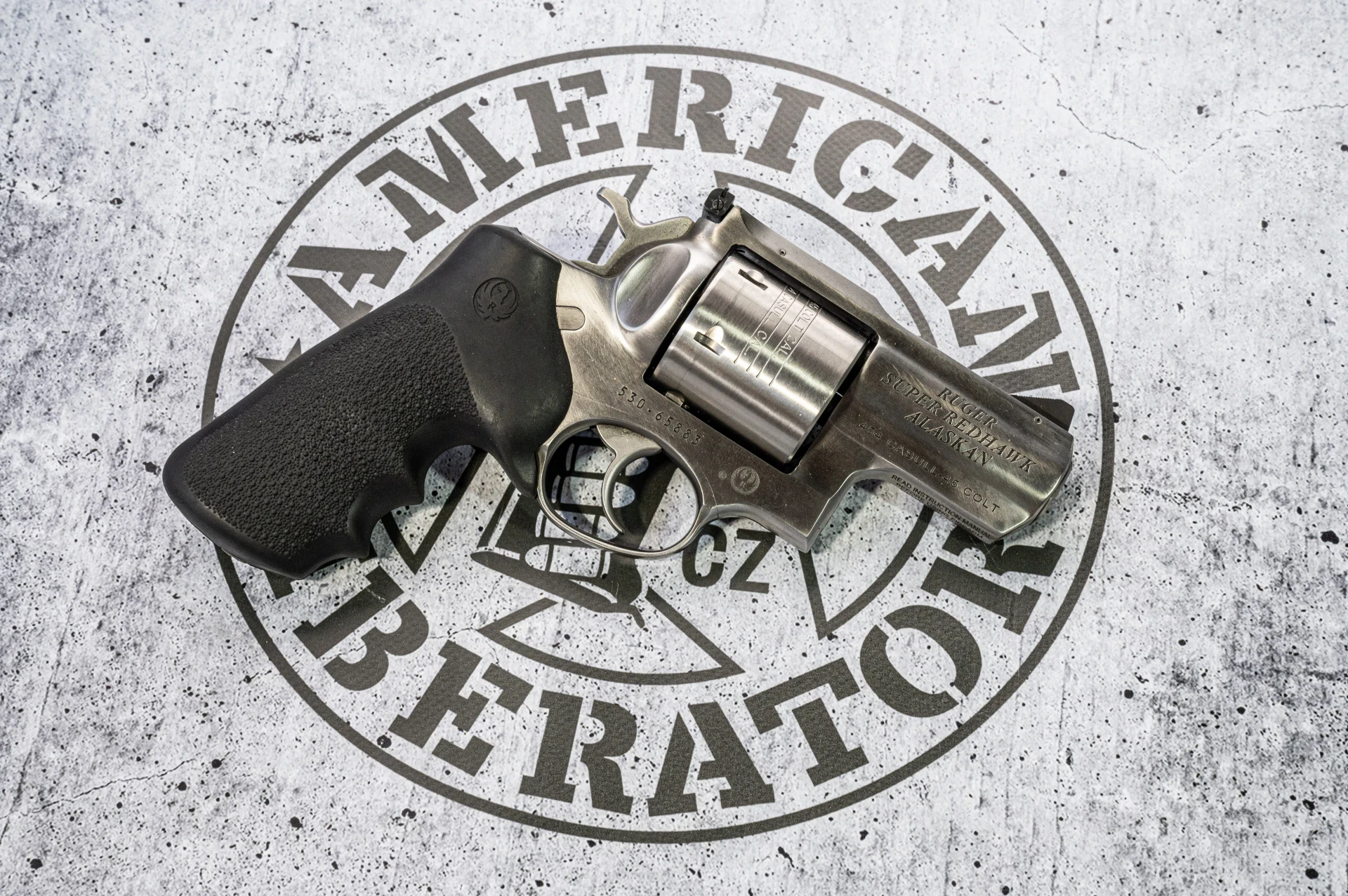 Revolver RUGER Super Redhawk Alaskan