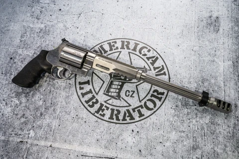 Revolver Smith & Wesson Performance Center Model 460 XVR 14"