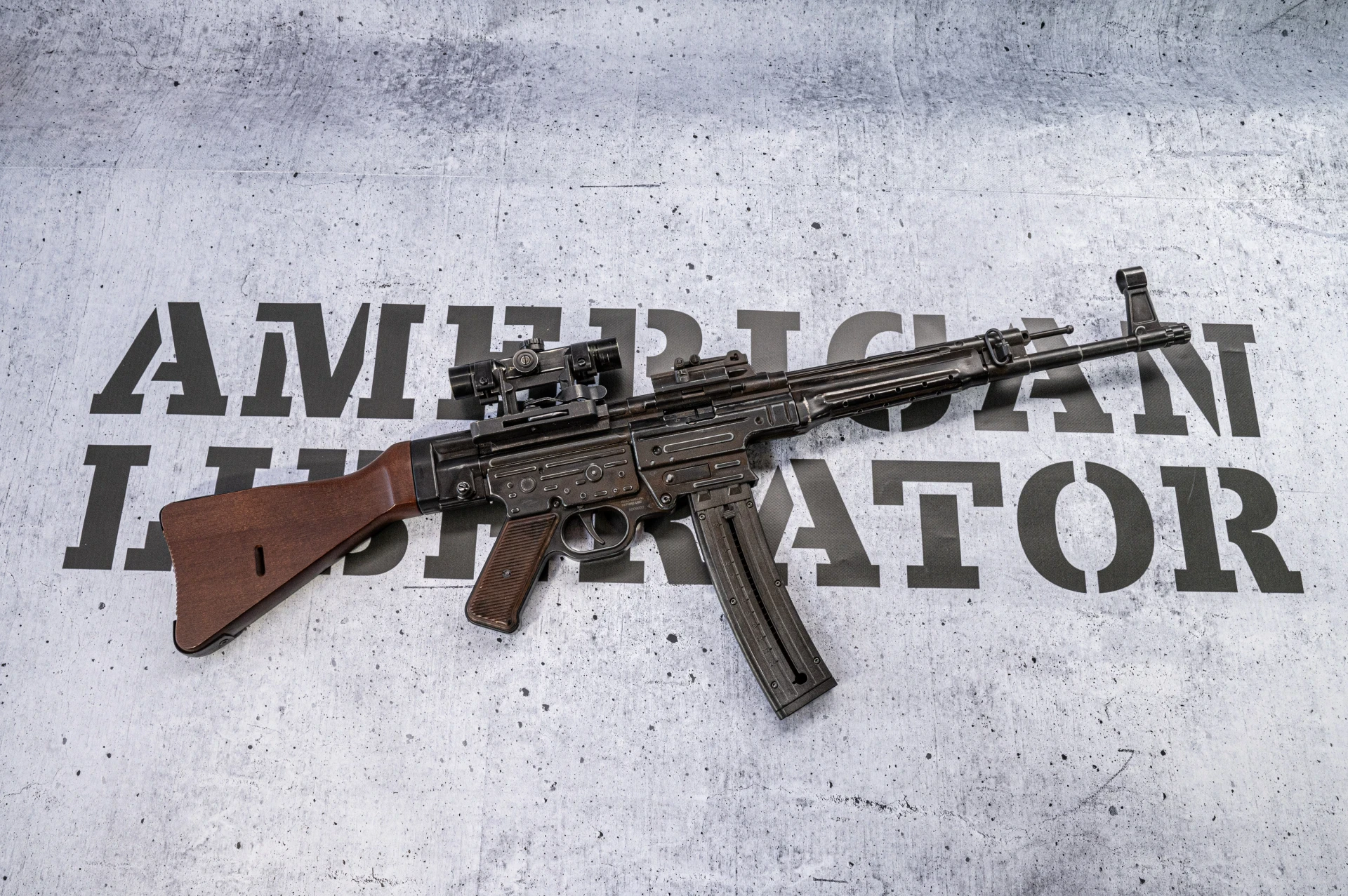 Samonabíjecí malorážka GSG StG44