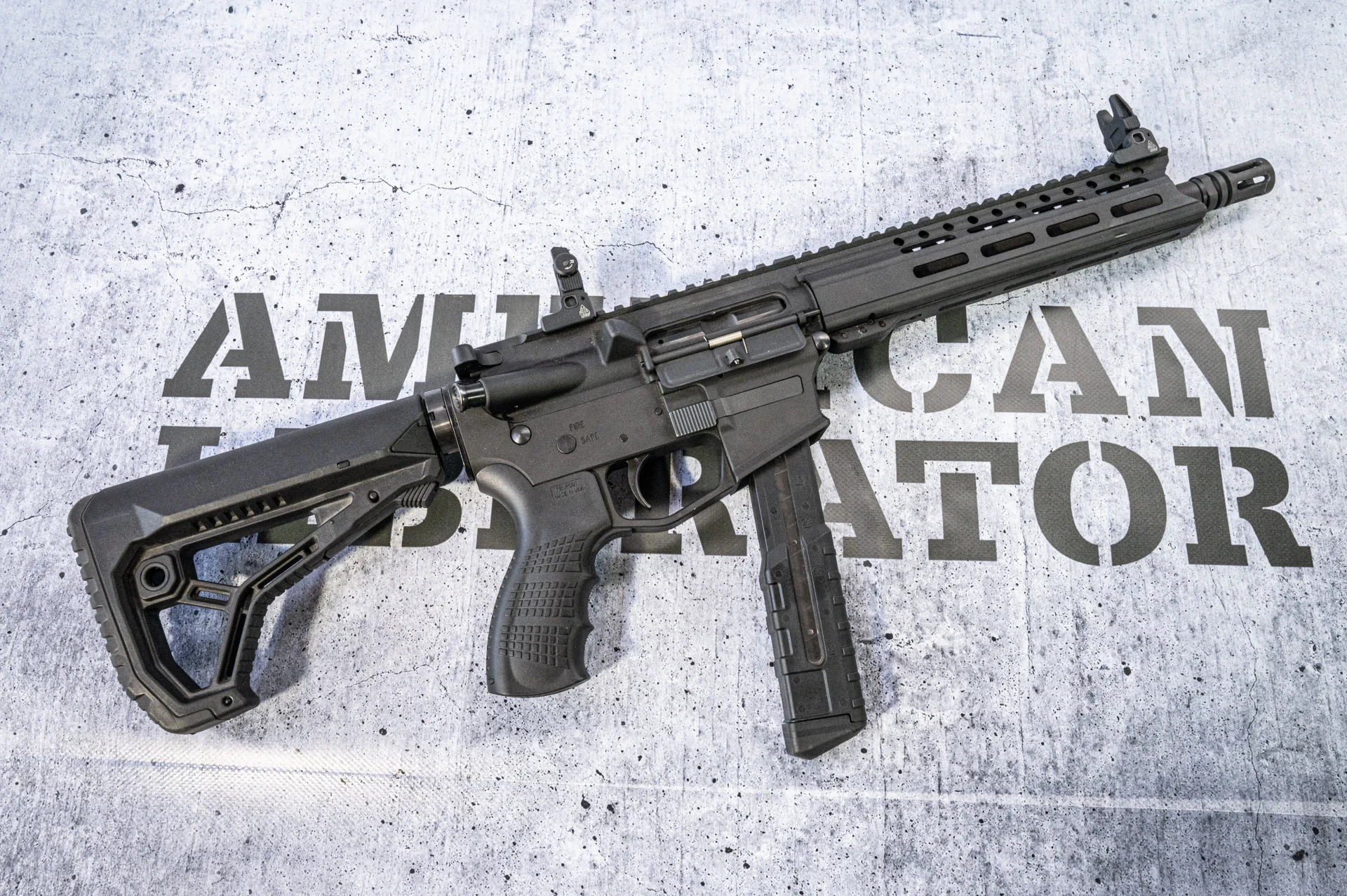 Samonabíjecí puška LUVO-15 MGL M-Lock, 10,5"