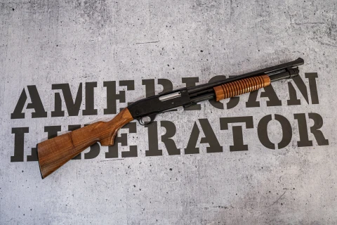 Opakovací brokovnice Zastava M93