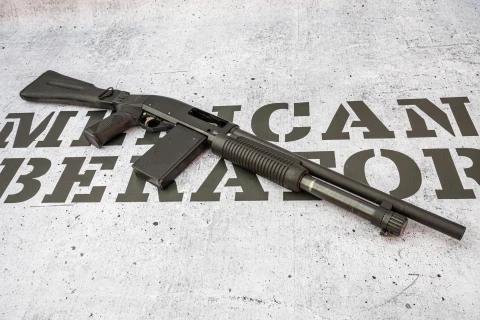 Opakovací brokovnice Baikal MP-133K